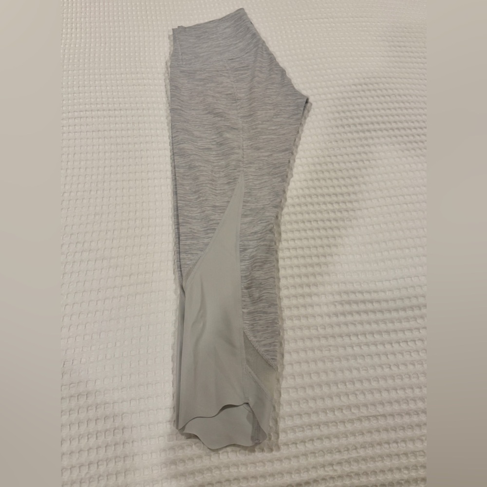 Lululemon Wunder Under Scallop Leggings 8 Gray Crop 21" Roll Down Fold Over